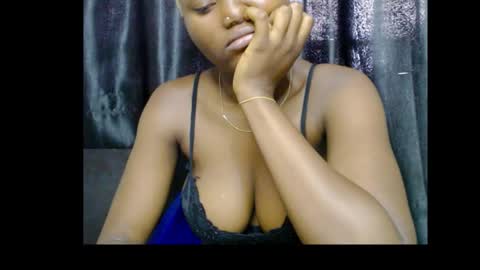 sexygal online show from November 27, 2025, 8:38 am