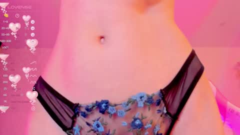 Snapshot of darkmousee chatting on December 15, 2024, 1:32 pm Grace online show from December 15, 2024, 1:32 pm