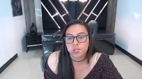 darknyx ch1 online show from November 6, 2025, 11:15 pm