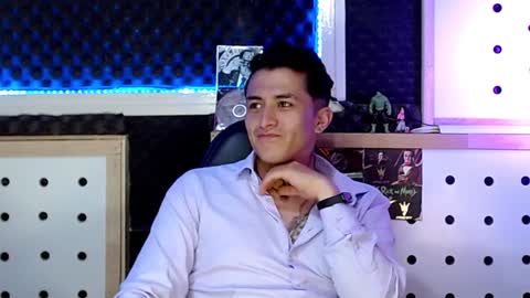 DARKO0717 online show from December 18, 2024, 10:02 pm