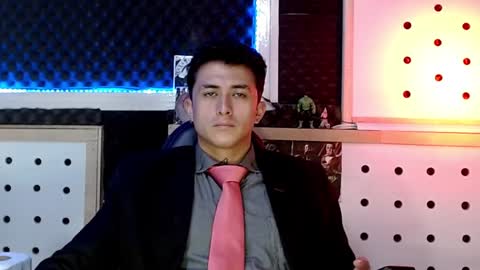 DARKO0717 online show from December 23, 2024, 6:16 pm
