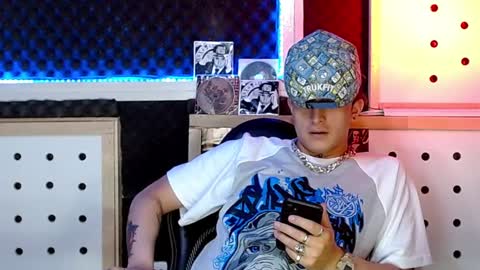 DARKO0717 online show from December 27, 2024, 1:11 am