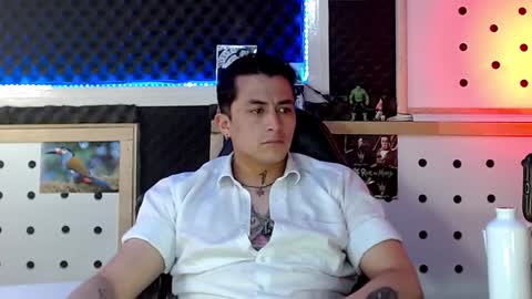 DARKO0717 online show from December 31, 2024, 6:02 pm