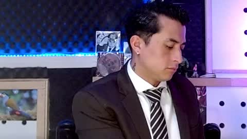 DARKO0717 online show from January 6, 2025, 7:45 pm