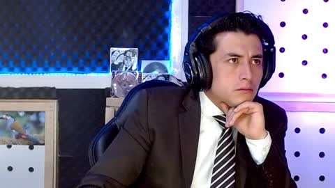 DARKO0717 online show from January 6, 2025, 10:47 pm