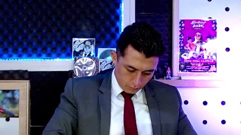 DARKO0717 online show from January 16, 2025, 3:46 pm