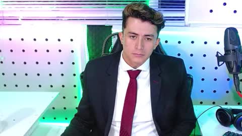 DARKO0717 online show from October 28, 2025, 1:36 pm