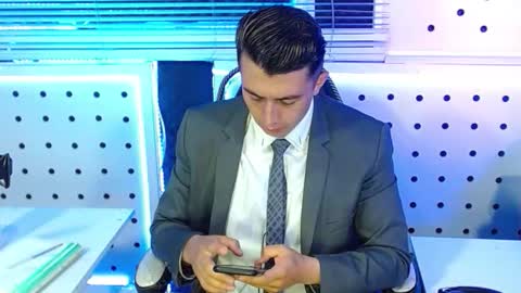 DARKO0717 online show from November 10, 2025, 11:31 am