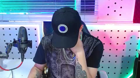 DARKO0717 online show from January 18, 2026, 11:30 pm