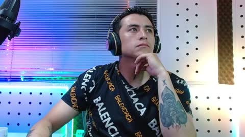 DARKO0717 online show from April 5, 2026, 11:57 pm