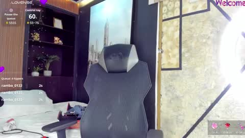 Snapshot of darkreed_ chatting on February 25, 2026, 6:06 pm Dark ReeD online show from February 25, 2026, 6:06 pm