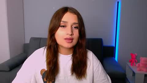 Amelie online show from June 23, 2026, 5:44 pm