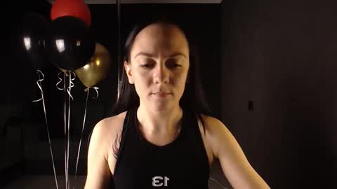 Snapshot of darkspark_ chatting on October 8, 2025, 8:23 am darkspark_ online show from October 8, 2025, 8:23 am