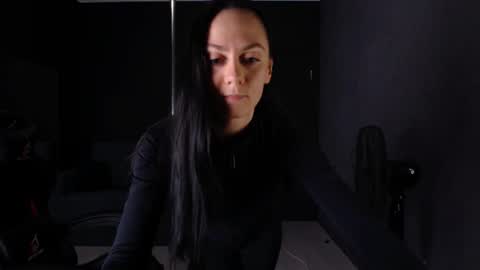 Snapshot of darkspark_ chatting on November 1, 2025, 11:01 am darkspark_ online show from November 1, 2025, 11:01 am