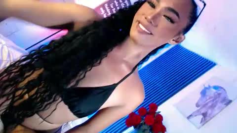 its me monica online show from November 4, 2025, 4:44 am