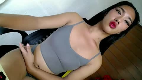Snapshot of darkxmonica1111 chatting on April 29, 2026, 11:44 pm its me monica online show from April 29, 2026, 11:44 pm