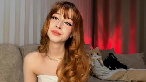 Snapshot of darleencouty chatting on May 20, 2026, 4:13 pm Lina online show from May 20, 2026, 4:13 pm