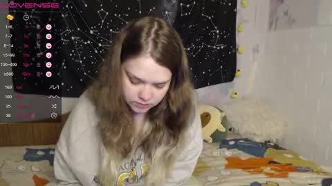 darling_tony18 online show from December 5, 2025, 9:00 pm