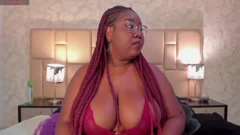 Snapshot of darnellqueen chatting on January 10, 2025, 4:12 am Darnell Queen online show from January 10, 2025, 4:12 am