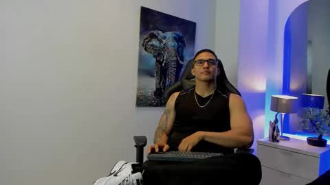 Dash online show from February 9, 2026, 11:03 am