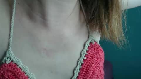 Dafne online show from December 17, 2024, 3:28 pm