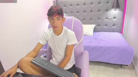 angel online show from November 22, 2025, 12:37 pm