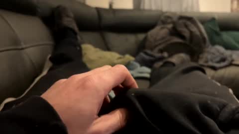 D198169 online show from February 25, 2025, 11:00 pm