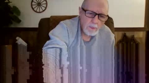 dave571960 online show from October 12, 2025, 10:36 am