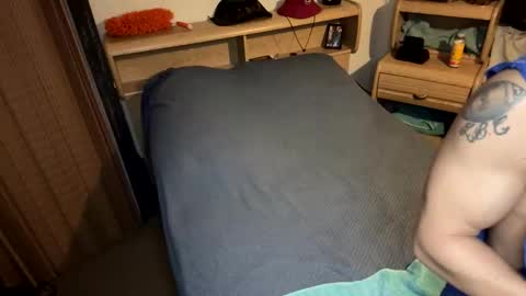 dave875126 online show from March 4, 2026, 2:28 am