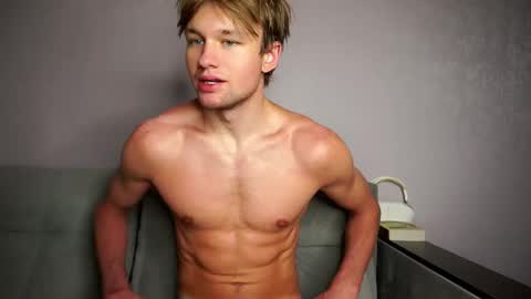 DAVE online show from April 19, 2026, 4:01 am