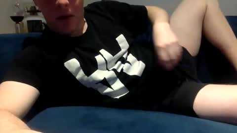 daveb709709709 online show from March 7, 2026, 3:14 am