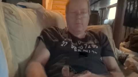 Snapshot of davecock50 chatting on November 29, 2025, 3:04 pm davecock50 online show from November 29, 2025, 3:04 pm