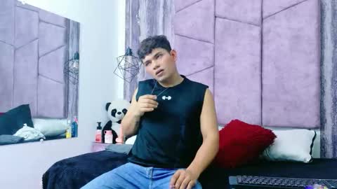 DaveJonesz online show from May 19, 2026, 7:15 am