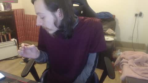 Snapshot of daver281197 chatting on December 12, 2024, 3:37 pm dave online show from December 12, 2024, 3:37 pm