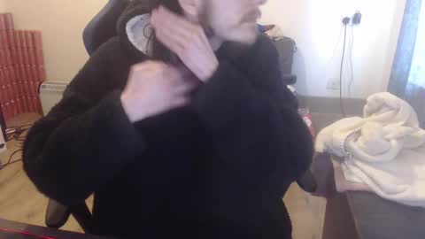 Snapshot of daver281197 chatting on March 4, 2025, 7:30 am dave online show from March 4, 2025, 7:30 am