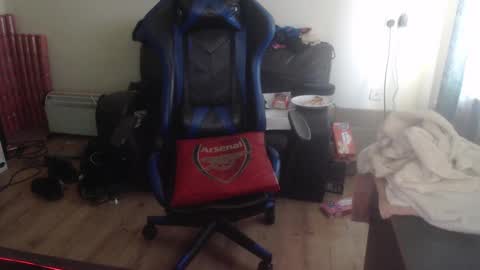 Snapshot of daver281197 chatting on March 5, 2025, 8:21 am dave online show from March 5, 2025, 8:21 am