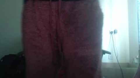 Snapshot of daver281197 chatting on October 10, 2025, 10:47 am dave online show from October 10, 2025, 10:47 am