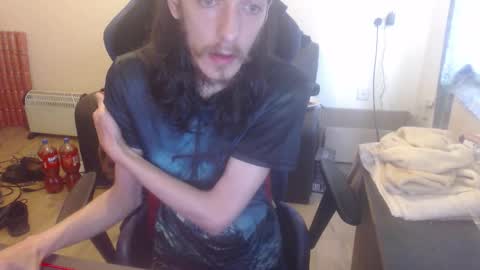 Snapshot of daver281197 chatting on October 12, 2025, 12:26 pm dave online show from October 12, 2025, 12:26 pm