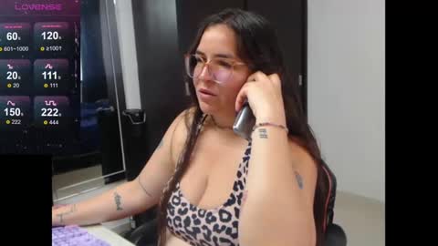 daviana online show from September 23, 2025, 7:06 pm