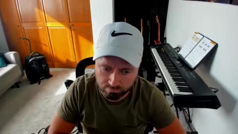 david20884 online show from September 23, 2025, 4:32 pm