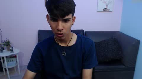 Snapshot of david_925_ chatting on October 12, 2025, 4:44 am David online show from October 12, 2025, 4:44 am