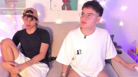 david_and_friend online show from February 22, 2026, 2:02 am