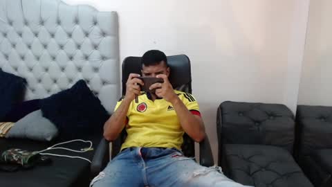 Snapshot of david_bandercock chatting on January 28, 2025, 6:38 am david_bandercock online show from January 28, 2025, 6:38 am