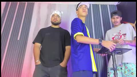 david_bigcock20 online show from February 28, 2026, 9:05 pm