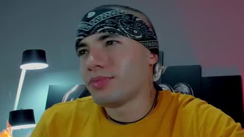 David Jons online show from March 10, 2025, 11:49 pm