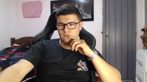 david smit online show from February 21, 2025, 4:26 pm