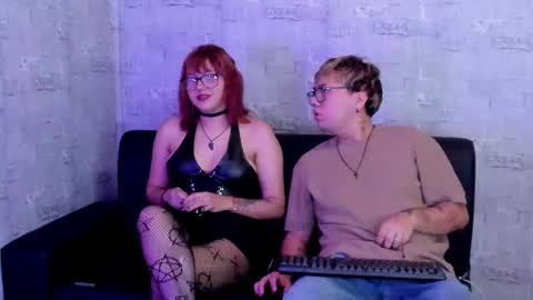 david_violet online show from January 15, 2025, 2:46 pm