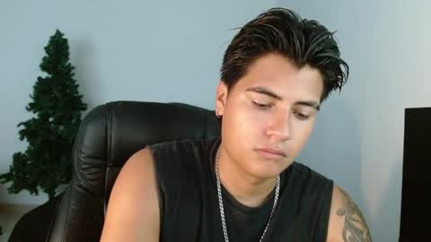 Snapshot of davidbless chatting on May 24, 2026, 2:55 pm David Bless online show from May 24, 2026, 2:55 pm