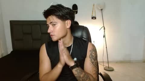 Snapshot of davidbless chatting on June 10, 2026, 12:00 am David Bless online show from June 10, 2026, 12:00 am