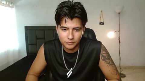 Snapshot of davidbless chatting on June 19, 2026, 5:06 pm David Bless online show from June 19, 2026, 5:06 pm